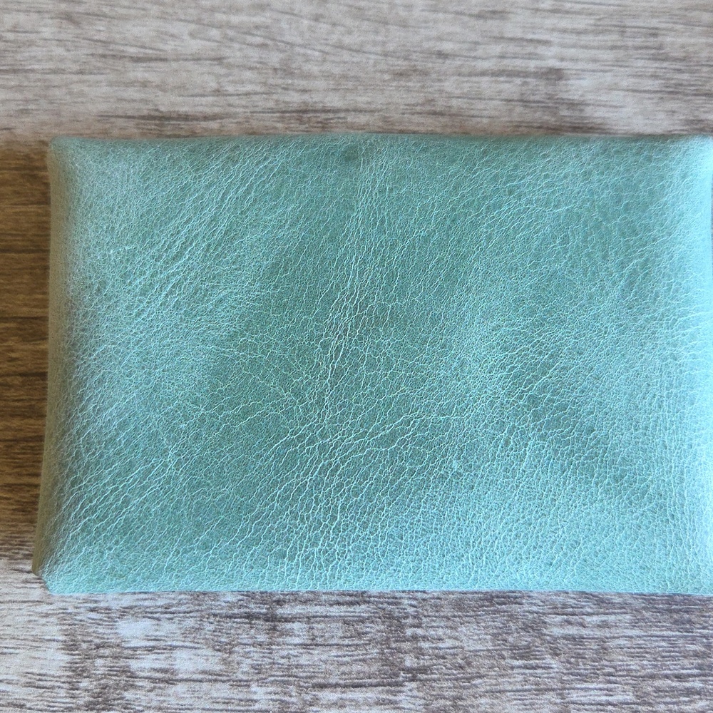 🌲 Portland Leather AP Mini Daisy Wallet! - Picture 2 of 5